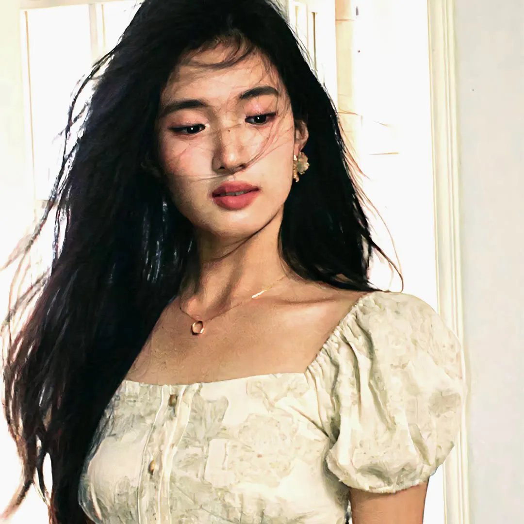 贝尔女巫萦绕封面