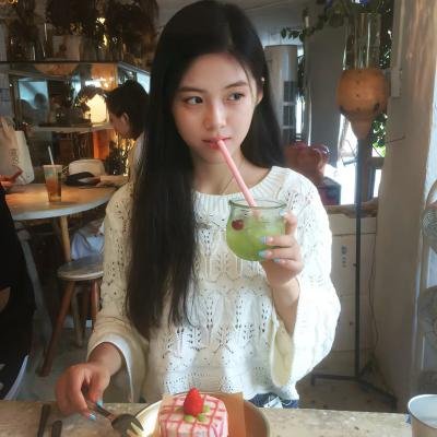 阿黛尔还没吃晚餐封面